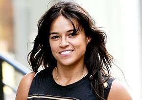 Michelle Rodriguez Meditates Naked, Shares Nude Photo on。